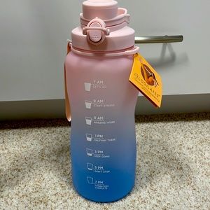 Blogilates 1/2 Gallon Water Bottle blue/pink ombré